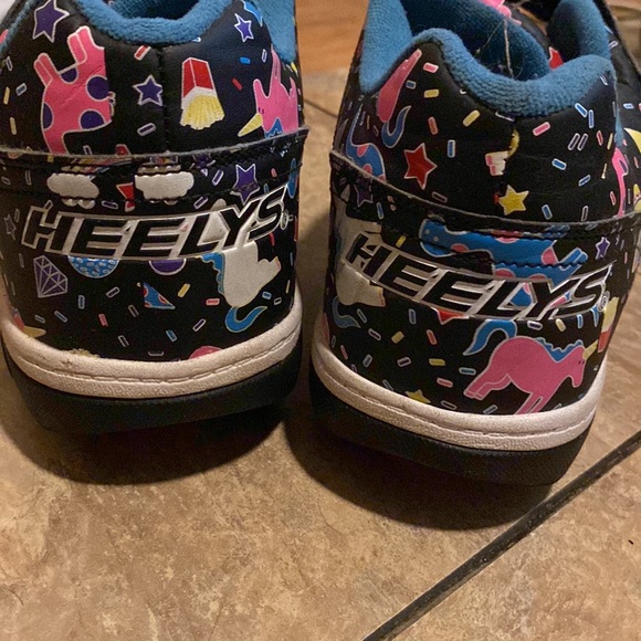 Heelys - Picture 3 of 3